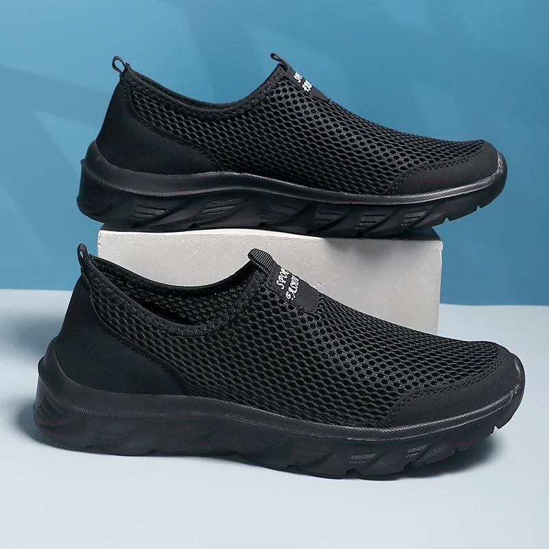 Lightweight Men Casual Shoes Breathable Slip on Male Casual Sneakers Anti-slip Men's Flats Outdoor Walking Shoes Size 38-46