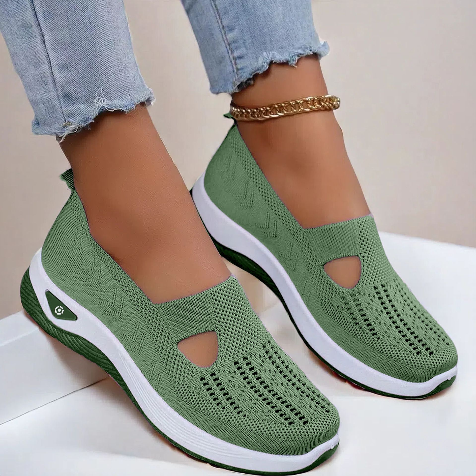 New women's sports shoes, fashionable, breathable, lightweight, non-slip, wear-resistant, casual sports shoes, flat shoes Barefoot Walking Shoes for Women Mesh Breathable Comfortable Orthopedic Shoes