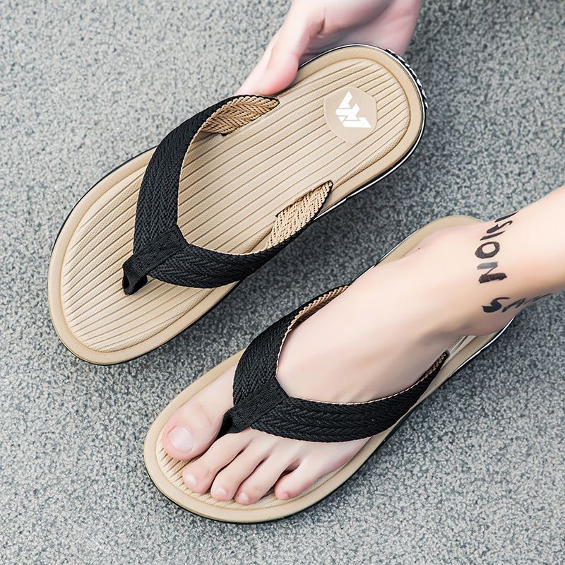 New Sandals Shoes Men Summer Men Flip Flops High Quality Beach Sandals Anti-slip Casual Shoes Man Slippers Casual Flip Flops For Men Slippers Beach Sandals Summer Non-Slip Flat Slides
