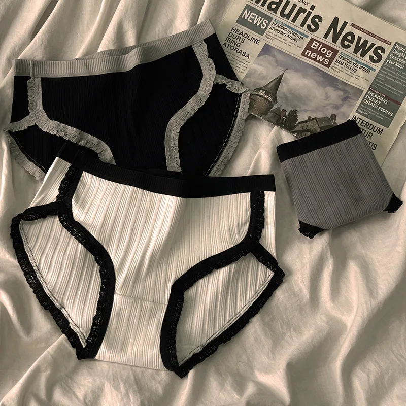 3Pcs/Set Cotton Panties Mid-Waist Women's Underwear Female Breathable Underpants Girls Solid Color Briefs Short Sexy Lingerie Cotton Panties Women's Briefs Sexy Underpants Black White Female Linger