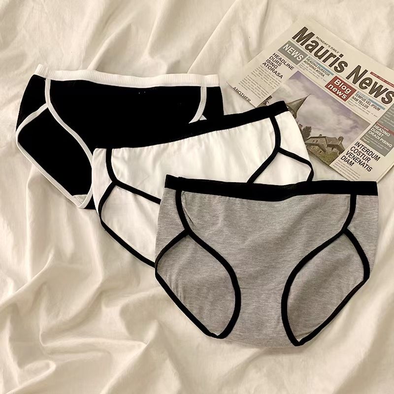 3Pcs/Set Cotton Panties Mid-Waist Women's Underwear Female Breathable Underpants Girls Solid Color Briefs Short Sexy Lingerie Cotton Panties Women's Briefs Sexy Underpants Black White Female Linger