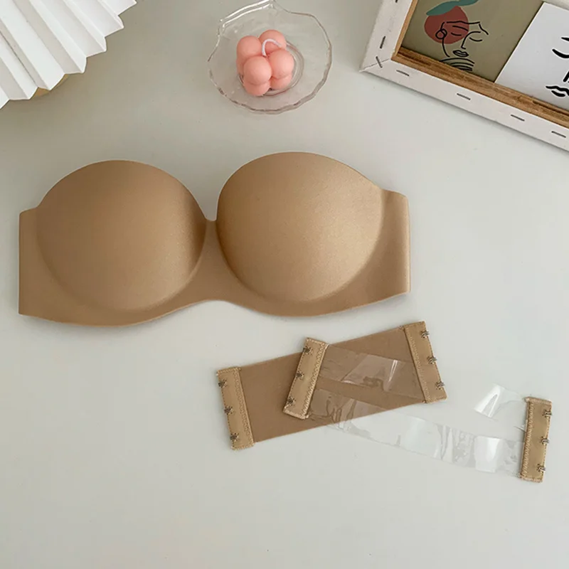 2PCS Sexy Strapless Bras Women Wireless Bralette Soft Female Underwear Ladies Seamless Bras Invisible Bra With 2pcs Straps