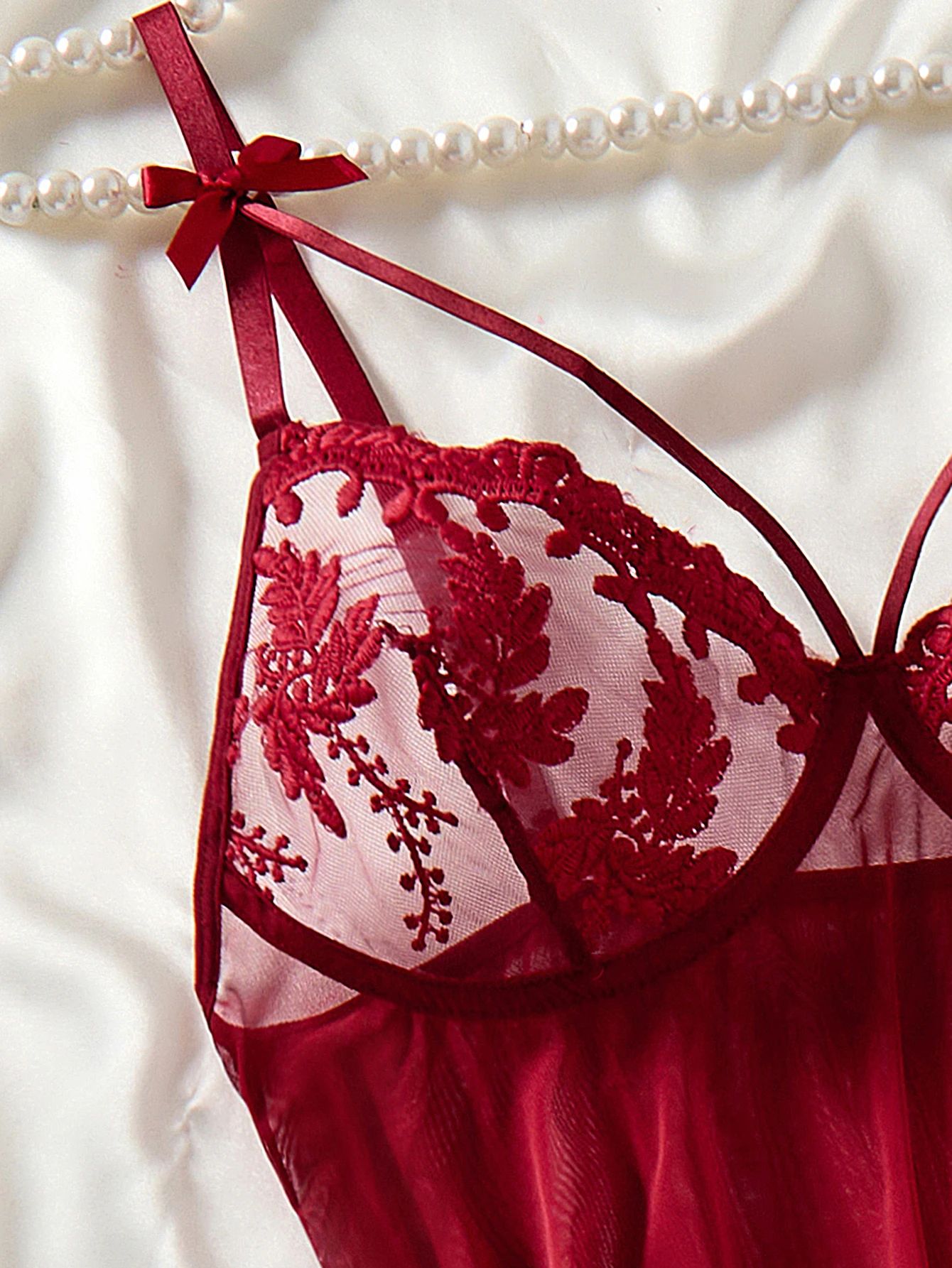 2 Piece/set Sexy Pajamas Women's Lace Suspender Nightdress Ladies' wine red countryside style wheat ear embroidery semi transparent nightgown, elegant and comfortable, bow design Slip dress