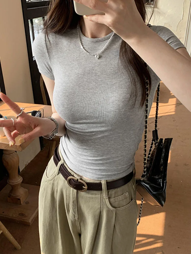 Basic Solid Crop Top Short Sleeve Crewneck Skinny T-shirt Summer Casual Tee for Women y2k Vintage Top Harajuku Streetwear Woman Clothing Short Sleeve T-shirt Slim Fit Tops Female O-Neck Knitted Sheath