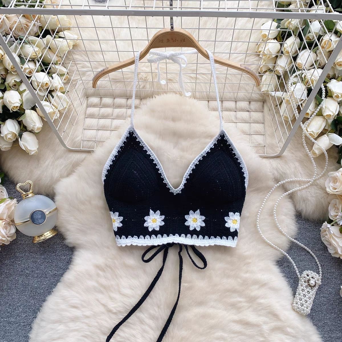 Vacation Style Camis Vest Women Patchwork Sweet Hook Flower Sexy Backless Suspender Camisole Hanging Neck Outwear Crop Tops Women's Boho Fringe Backless Halter Tie Neck Underwear Outerwear with Neck