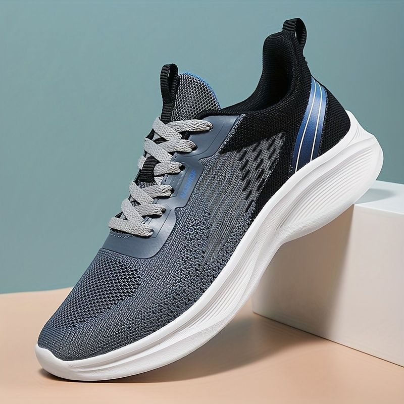 Men's fashionable woven breathable running shoes, comfortable non slip lace up soft sole sports shoes, suitable for men's outdoor activities