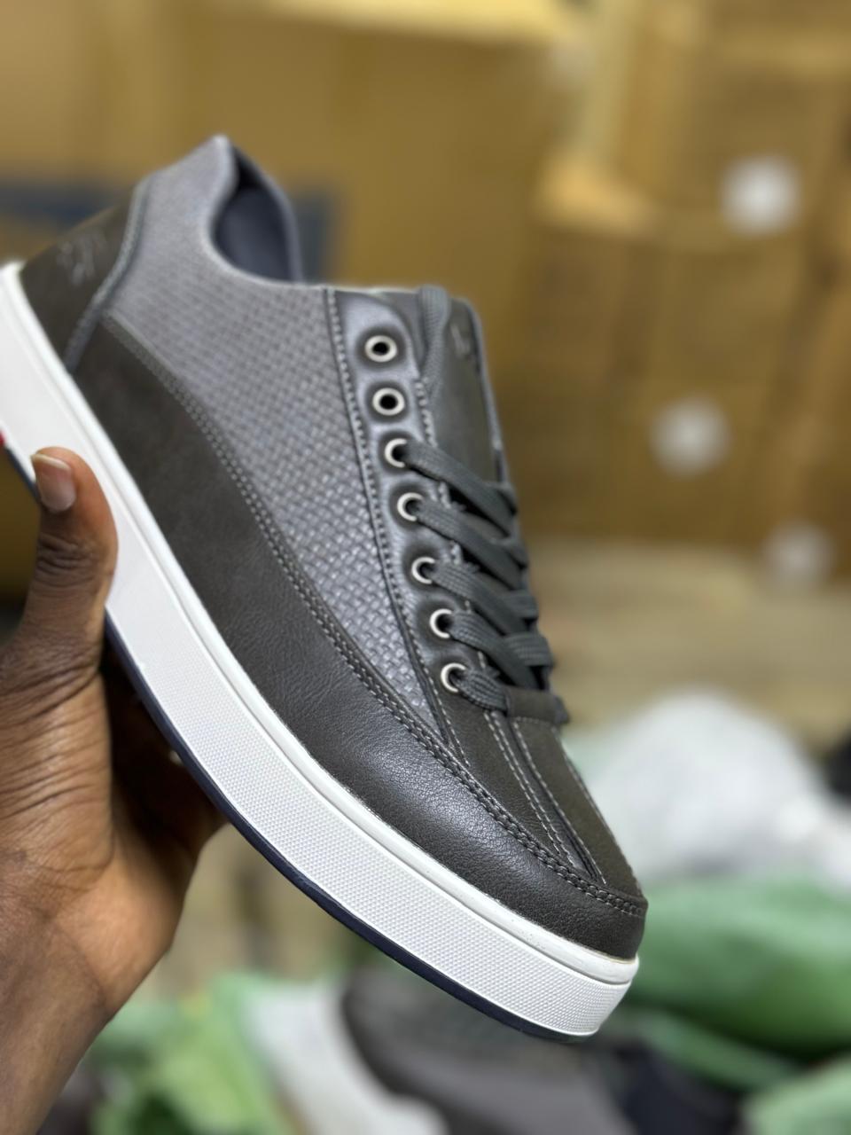 Classic New Arrival Lacoste Mens Shoes Comfortable Lace Up Sneakers Fashionable Gentlemen Shoes Low Dunk Sneakers
size 40-45