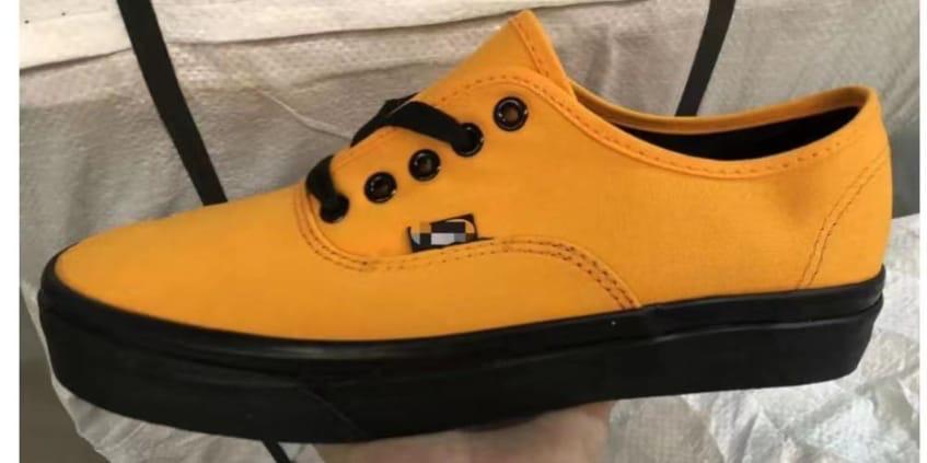 Beautiful Generic   Vans off the Wall Unisex  Mens and Womens Shoes Comfortable Lace Up Sneakers Fashionable Gentlemen Shoes Low Dunk Rubbers
 size 37 to 46