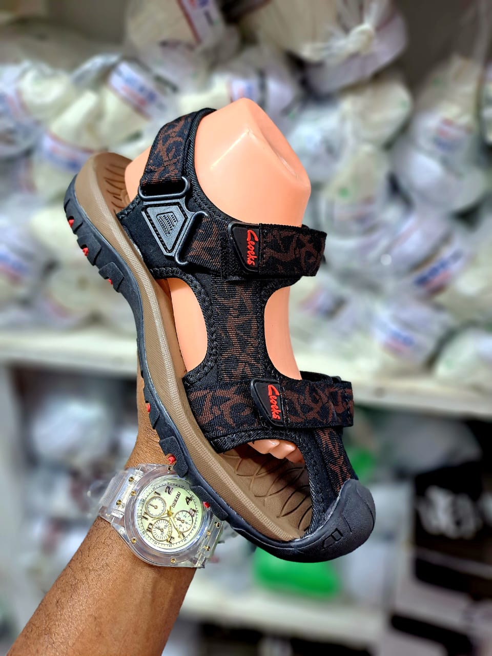 Mens OPENS  Sandals Men's Summer New Sandals and Slippers Men's Sandals Adult Beach Open Shoes Non-slip Open-toe  Sandals
Sizes 40-45