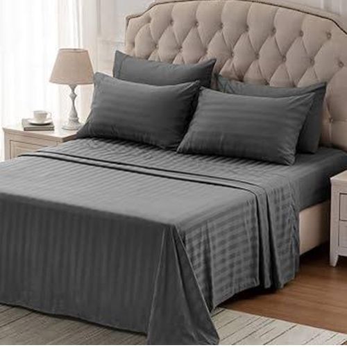 4Pcs of 6*7 Luxury Cotton Stripped Bedsheets Set (2pillowcases and 2pc bedsheets ) Bedding Set Plain White