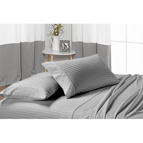 4Pcs of 7*8 Luxury Cotton Stripped Bedsheets Set (2pillowcases and 2pc bedsheets ) Bedding Set Plain