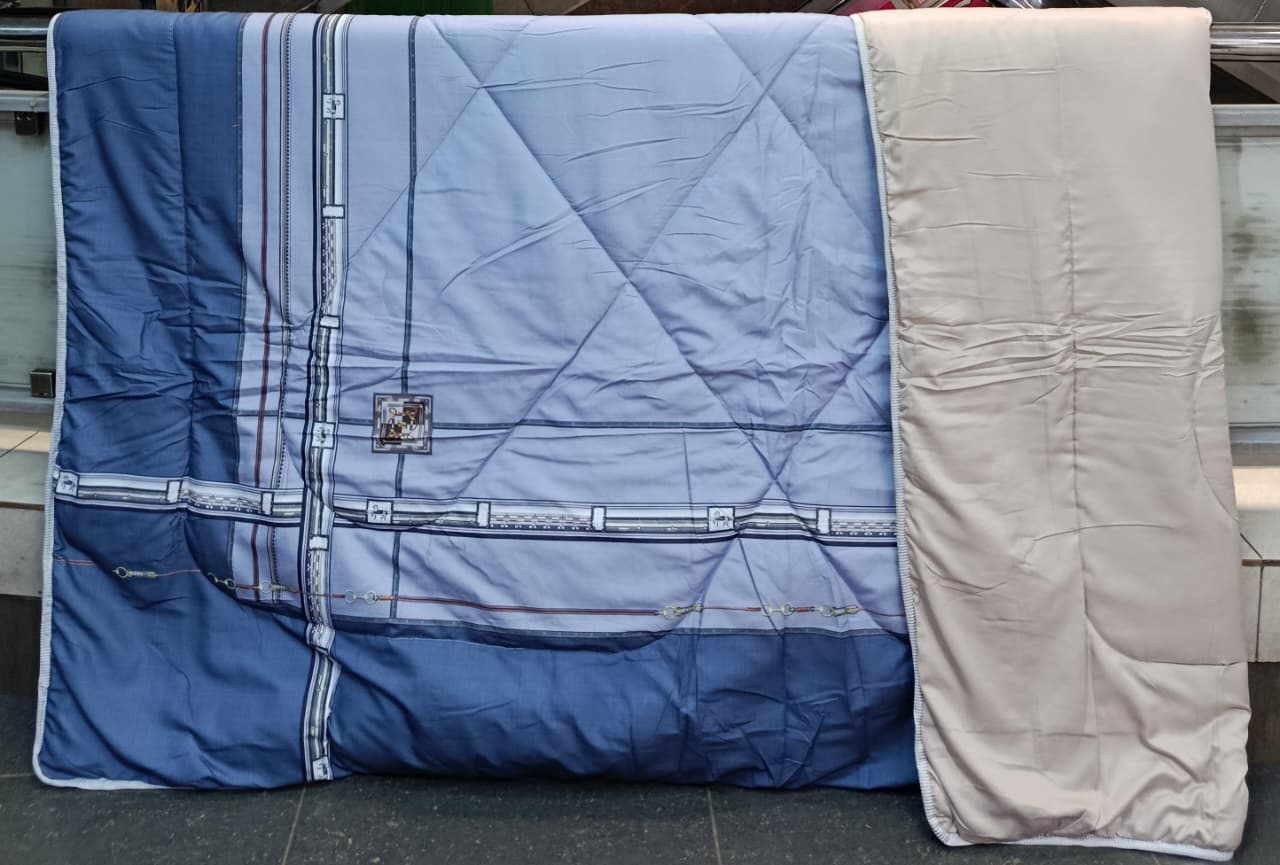 Binded and Double Sided Warm Duvets
Comes with  1 bedsheet and 2 pillow cases.