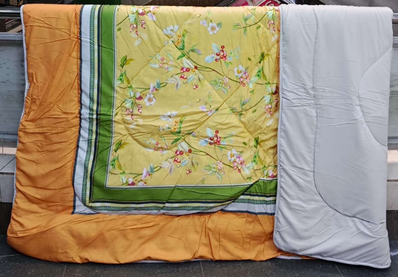 Binded and Double Sided Warm Duvets
Comes with  1 bedsheet and 2 pillow cases.