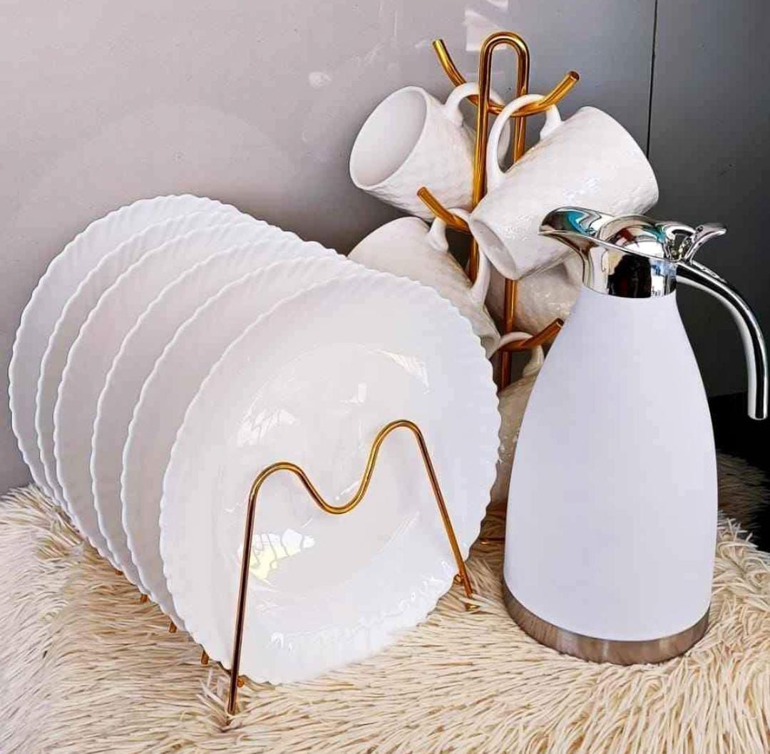 🪻👏OFFER PRICE 🪻13 pcs Ceramic dinner set 6 plates 6 cups, 2Liter Unbreakable Flask✔️
