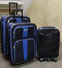 🪻🪻TRAVEL IN STYLE 🤪🍃TRAVEL BAG 3PCS HARDBODY.TRAVEL IN STYLE WITH OUR ELEGANT AND STYLISH 3PC BAGS .NO MORE TRAVELLING WHILE YOUR LAGGAGE IS IN AN OLD AND WORNOUT SUITCASES .WHEN THE TOUR COMES TH