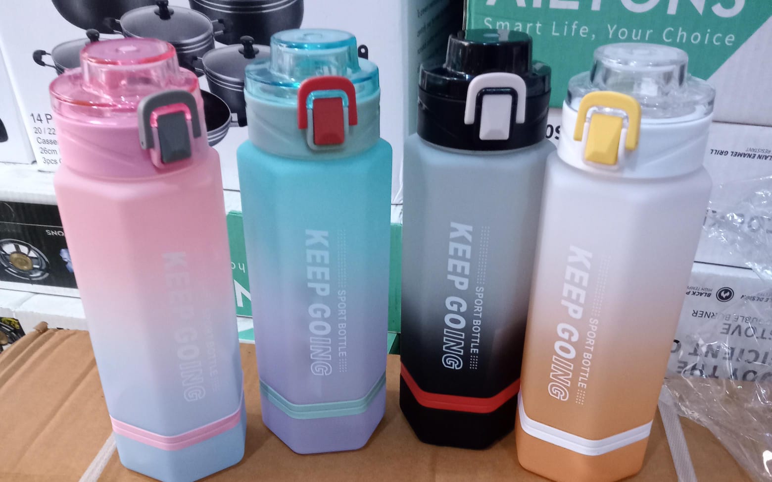😶‍🌫️750ML Health High Quality water bottle🎇100% BPA free food safe non-toxic materials, made with environmentally friendly, odorless and healthy material, ensuring every sip of water you drink is h
