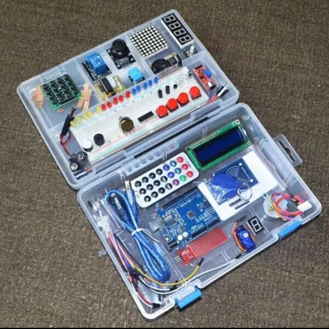 Starter Kit V2 for Arduino UNO R3(SMD) Upgraded version Learning Suite Breadboard Ultrasonic sensor 9V battery jumper wires Arduino Uno R3 Kit