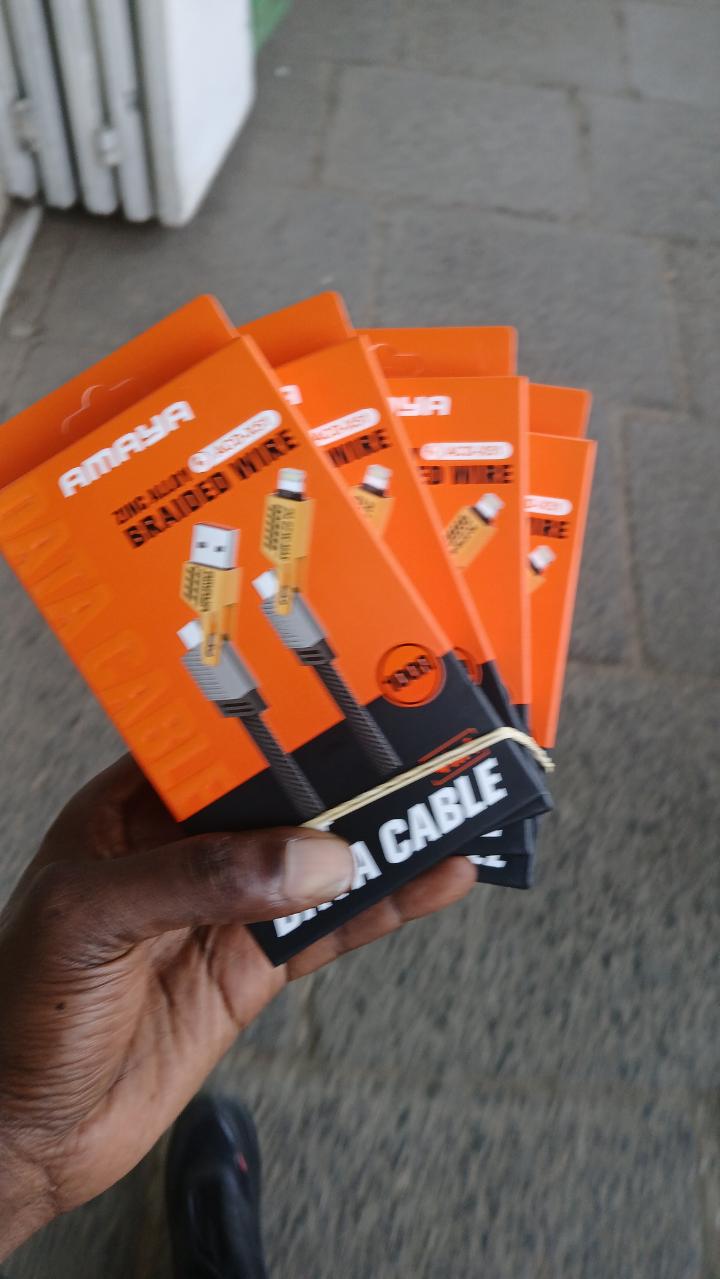 Amaya 4 in 1 Cable C to C / usb A to usb A cable / usb A to usb C / usb A to type C