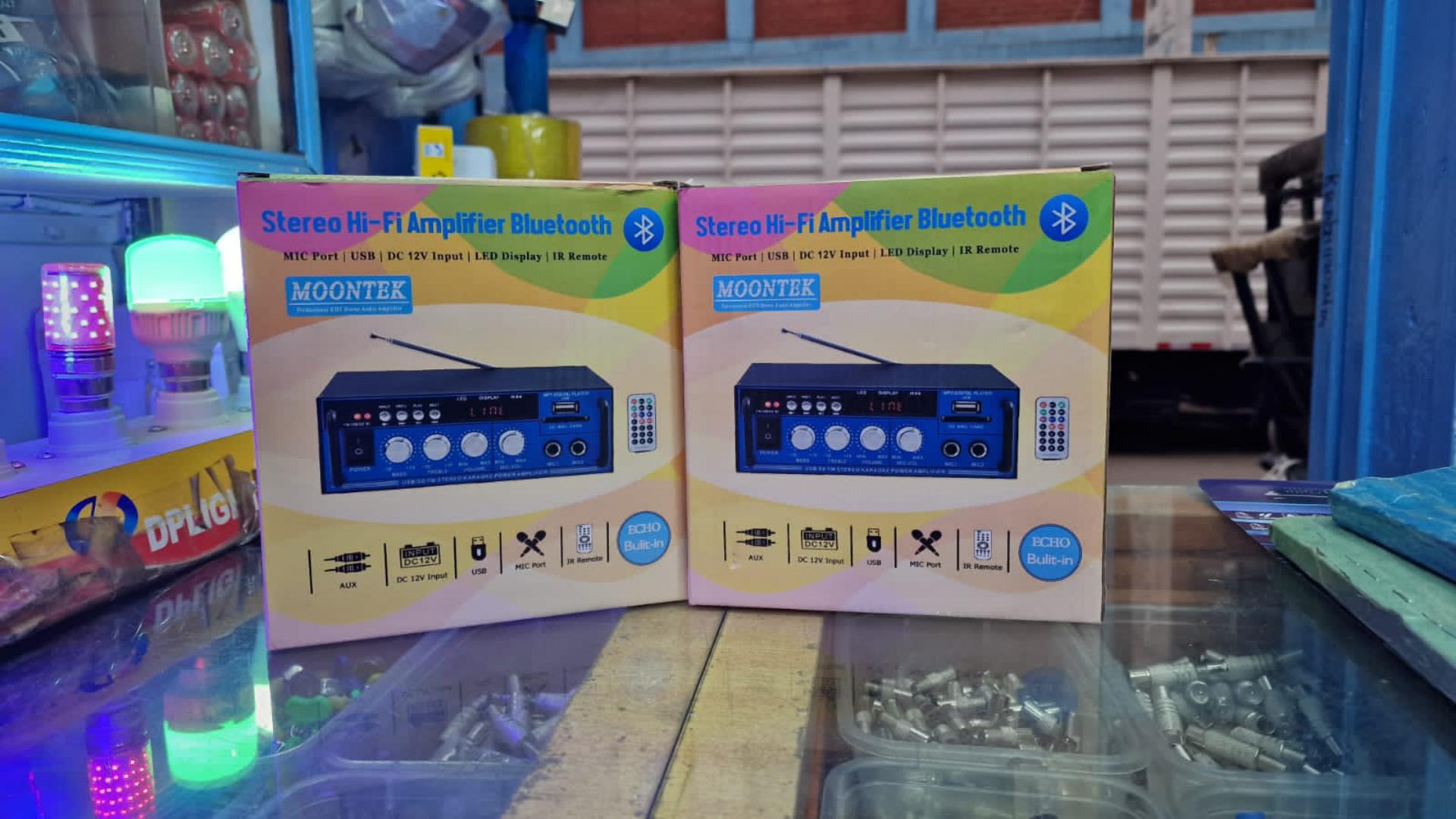 Moontek Amplifier Hifi Bluetooth Amplifier with Fm Radio Usb ports microphone ports display super bass audio car amplifier  12V Dc / 220V Ac input