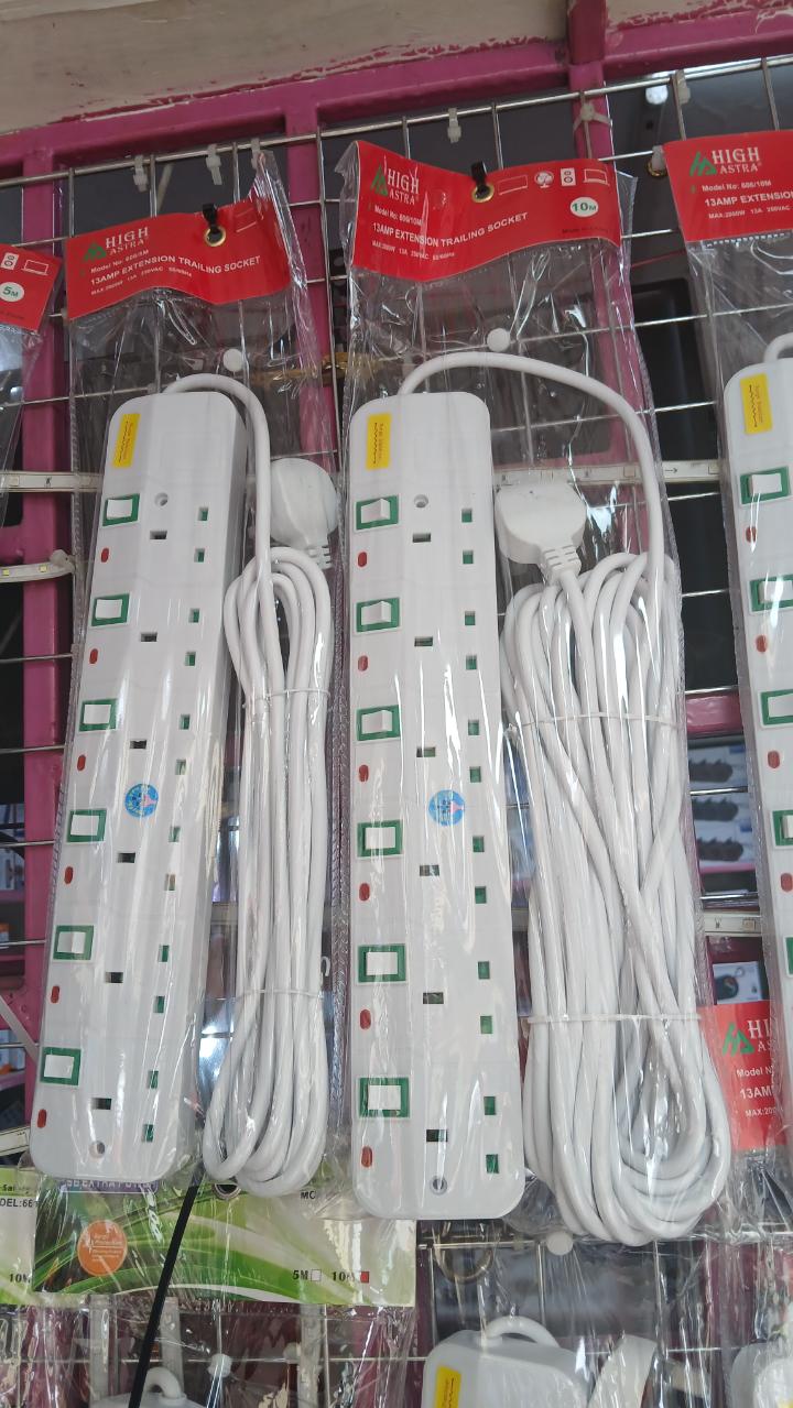 2pcs Socket power extension cables 10 metres 6 ports 12Amps high power supply extension cables