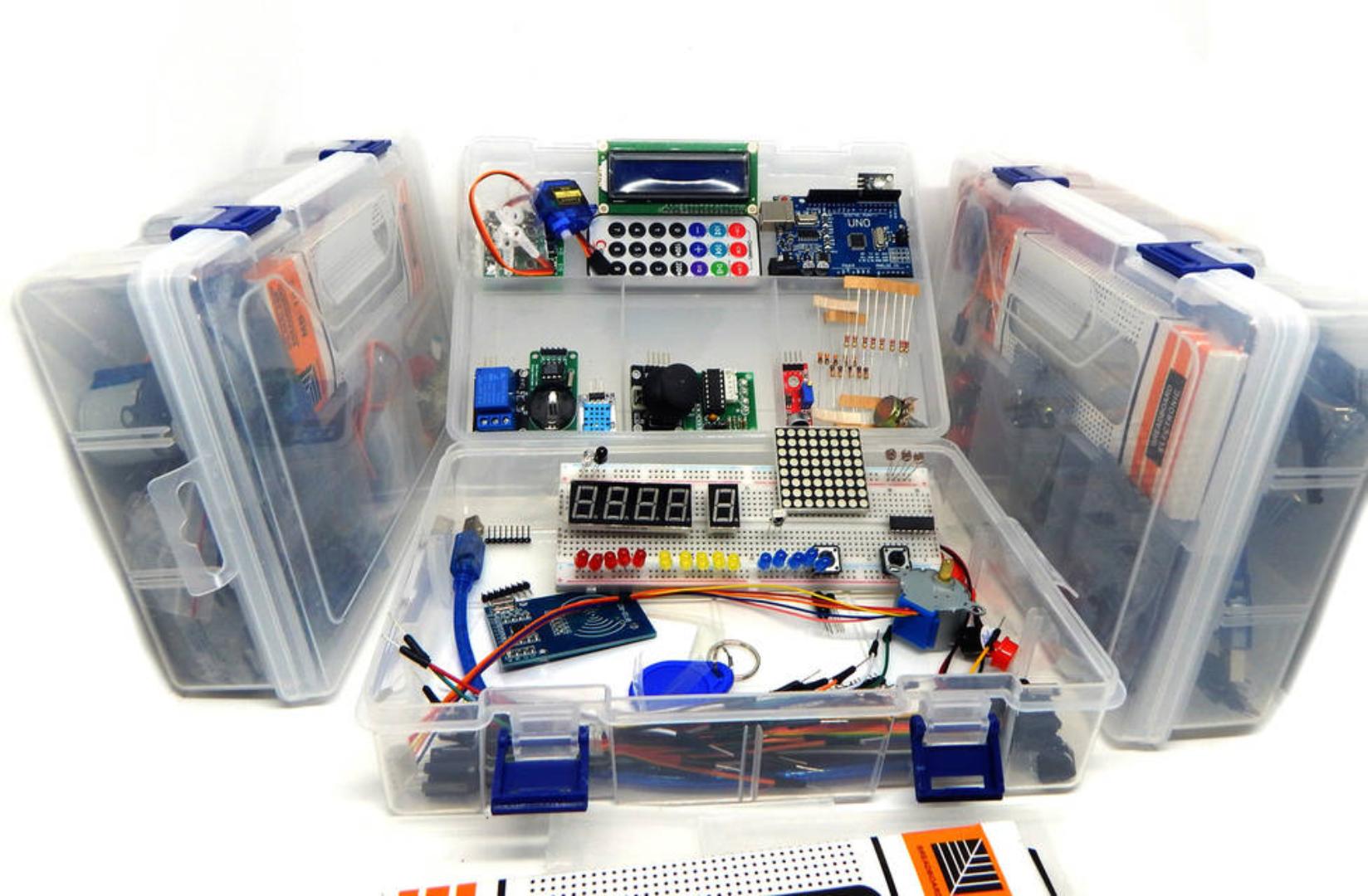 Starter Kit V2 for Arduino UNO R3(SMD) Upgraded version Learning Suite Breadboard Ultrasonic sensor 9V battery jumper wires Arduino Uno R3 Kit
