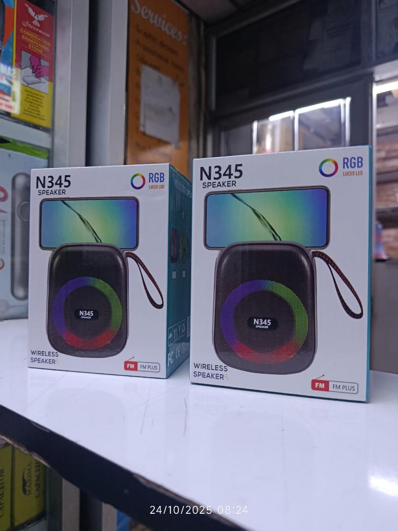 Rechargeable Bluetooth Speaker N345 portable Radio with Bluetooth connection Type C charging super bass output radio