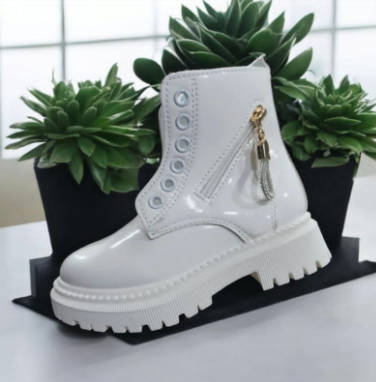 Boots - Comfort Flat Heel Ankle Casual Boots