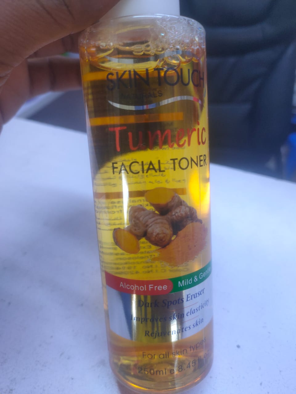 Skin Touch Naturals Tumeric Facial Toner;
Dark spots eraser, improves skin's elasticity & rejuvenates skin.