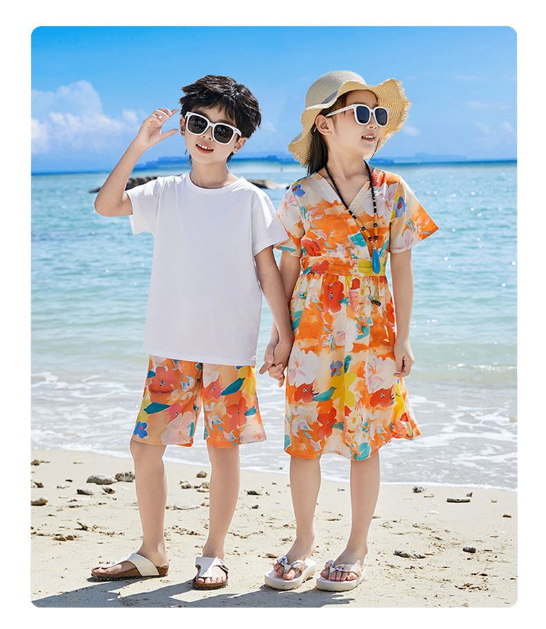 Hot selling internet celebrity parent-child outfits, summer outfits for a family of three and four, bohemian mother and daughter dresses, travel and vacation beach parent-child sets,new couple outfits