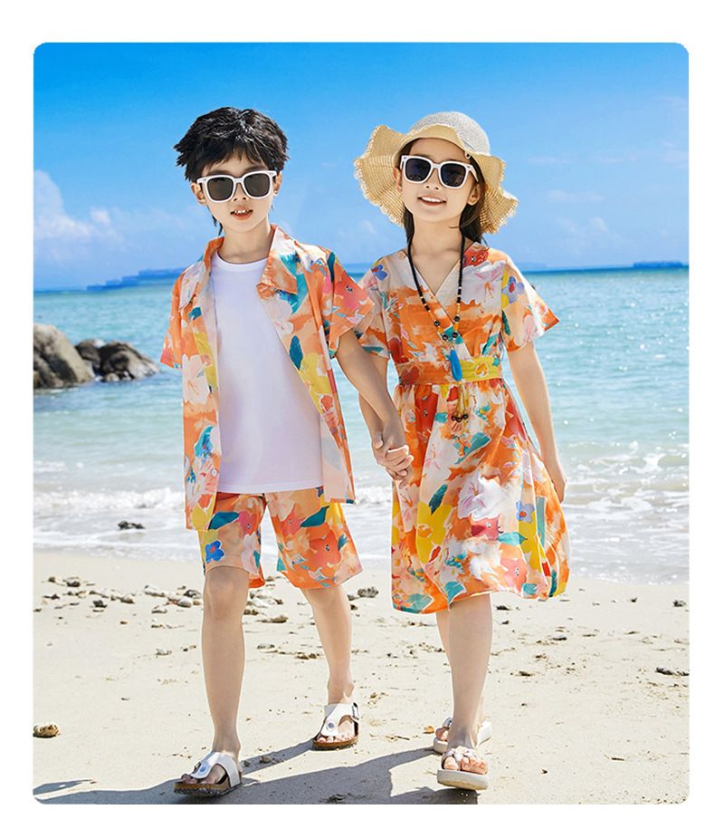 Hot selling internet celebrity parent-child outfits, summer outfits for a family of three and four, bohemian mother and daughter dresses, travel and vacation beach parent-child sets,new couple outfits