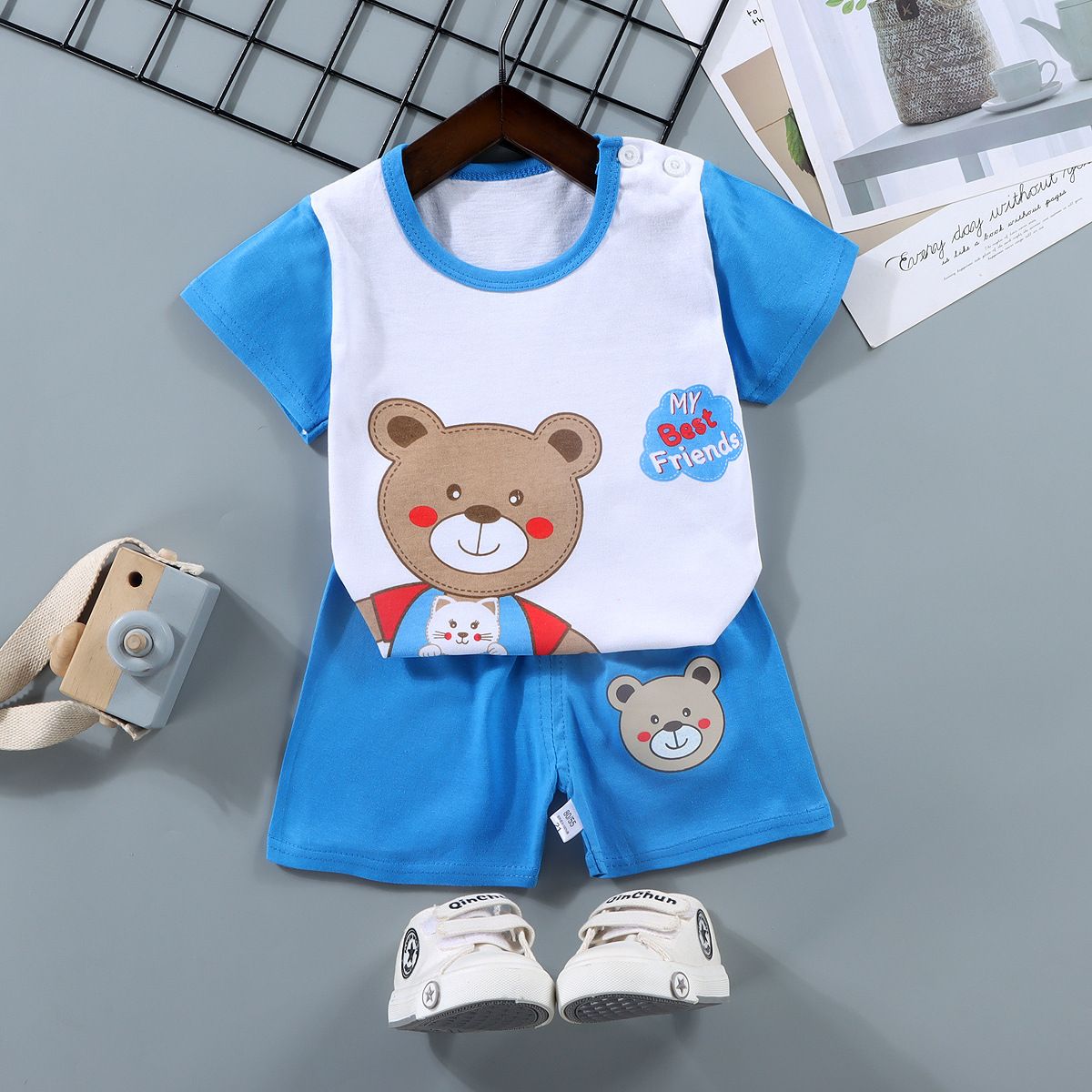 New children's short sleeve suit, pure cotton boys' T-shirt, summer boys' and girls' shorts, baby's summer clothes, round neck short sleeve shirt, elastic waist shorts, soft skin friendly breathable