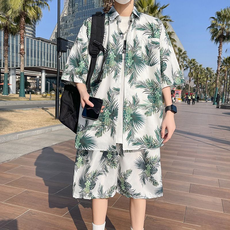 New travel casual men's beach pants,ice silk quick drying flower shorts,vacation flower shirt Hawaiian set,lapel top,soft and comfortable,floral casual two-piece set,fashionable,handsome versatile