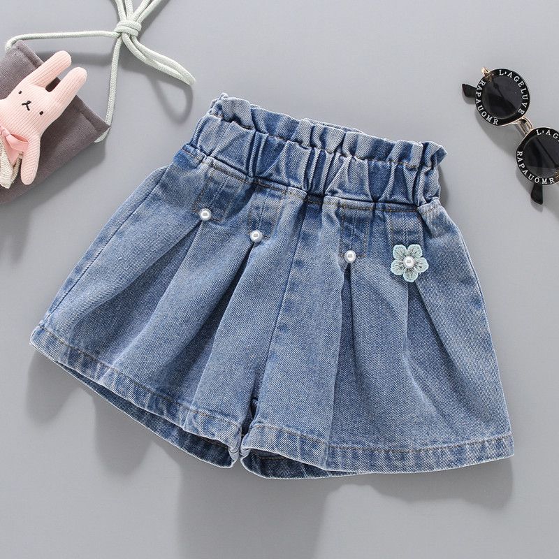 New girls' pleated denim shorts, popular children's jeans for summer outerwear, baby girl hot pants short Korean style western-style, butterfly pearl decoration, elastic waist, soft and comfortable