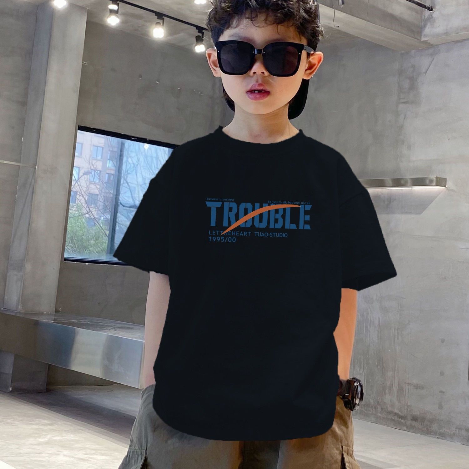 New trendy street style children's clothing,boys' t-shirts with short sleeves,summer children's mid to large boys' tops with half sleeves,autumn innerwear with trendy ins,soft breathable,comfortable