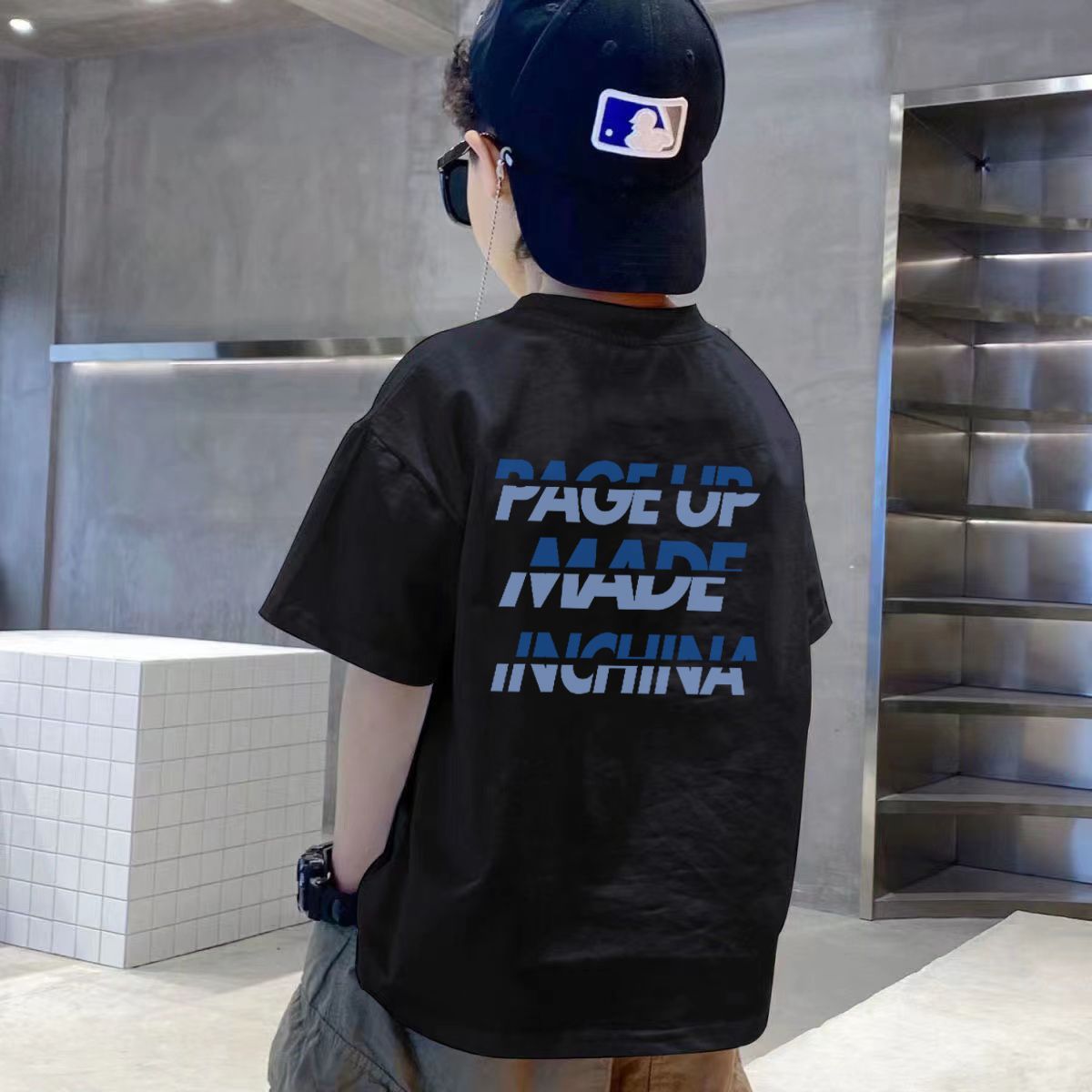 New trendy street style children's clothing,boys' t-shirts with short sleeves,summer children's mid to large boys' tops with half sleeves,autumn innerwear with trendy ins,soft breathable,comfortable