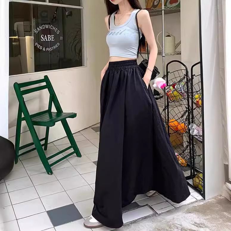 2024 vintage niche green elastic waist skirt for women, high waist slimming umbrella skirt, slim fit A-line skirt, waist cinching long skirt, versatile A-line long skirt, With pocket,comfortable