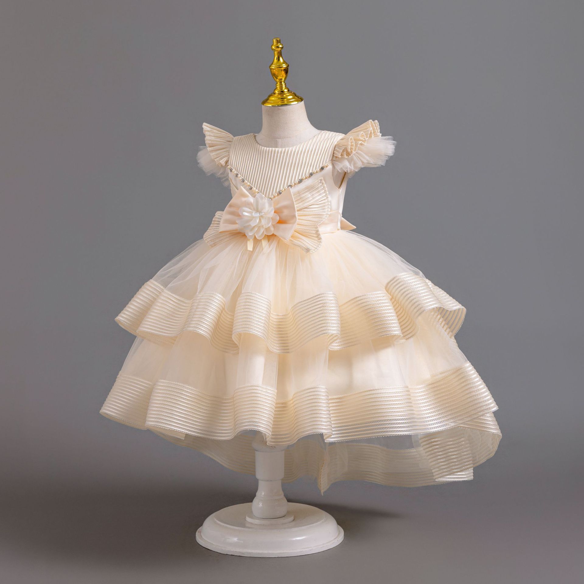 Hot selling girls' dress princess dress,camisole puffy dress,flower girl host chiffon dress,piano performance evening dress long dress,waist cinching A-line dress,fashionable butterfly sleeves,soft