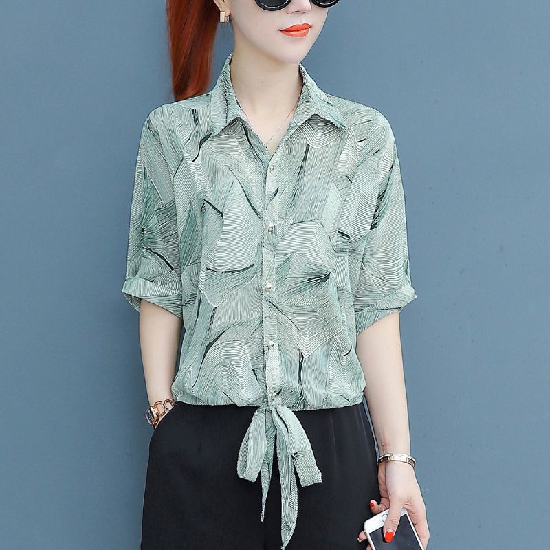 Fashionable floral chiffon top, women's 2024 spring/summer autumn short sleeved shirt, loose and stylish small shirt, belly covering slim fit T-shirt, lapel cardigan clothes, casual and versatile
