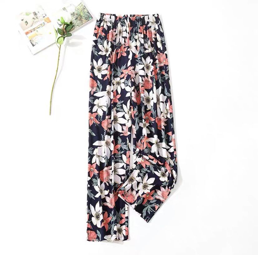New cotton silk sleeping pants, women's plus size artificial cotton beach pants, can be worn as home cartoon casual floral pants, loose elastic pants, comfortable and breathable, versatile
