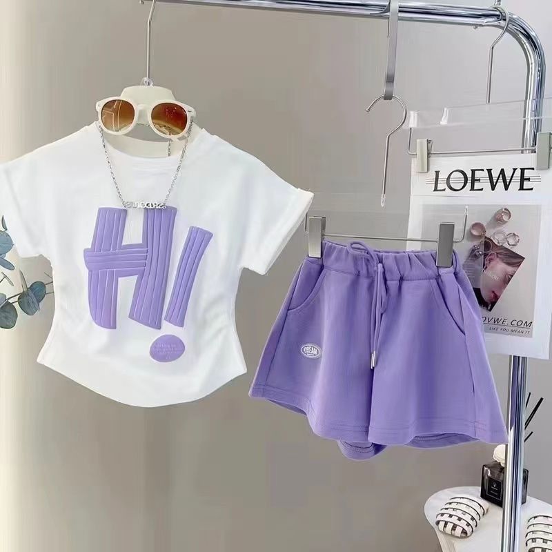 New girls' sweet set,2025 new mid to large children's stylish two-piece set,letter short sleeved shorts,soft comfortable fabric,Shine in Style!Let Your Little One Stand Out in Kenya!