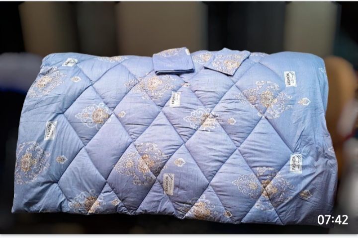 Duvet Beddings Set 1Duvet 1Bedsheet 2Pillowcases 4*6ft