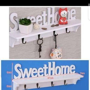 🤗🥰Sweethome key holder Decoration.Special welcome, Sweet Home shape design .Ideal for wall, door, bathroom, home decoration etc. Suitable for hanging clothes, towels, sundries and so on.