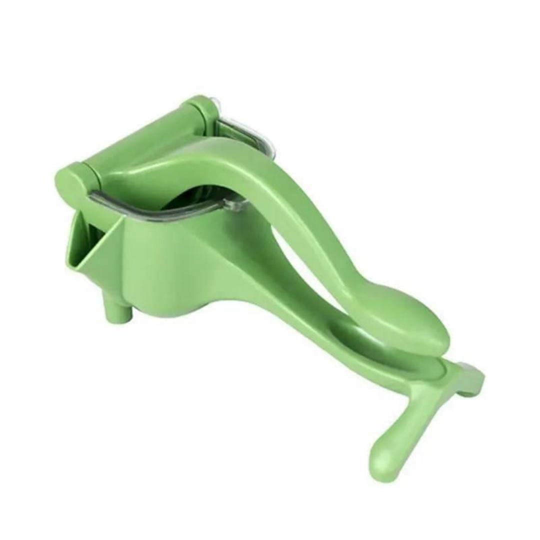 Multifunctional manual juicer extractor handheld plastic manual juicer fruit squeezer  non-electric juicer press