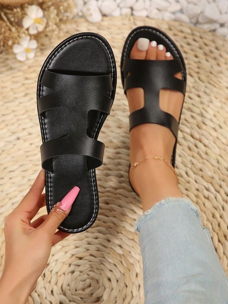 Ladies comfort slides leather sandals for beach can be worn with dress , trousers or shorts on the beach, or streets for strolling or at work affordable cute elegant stylish