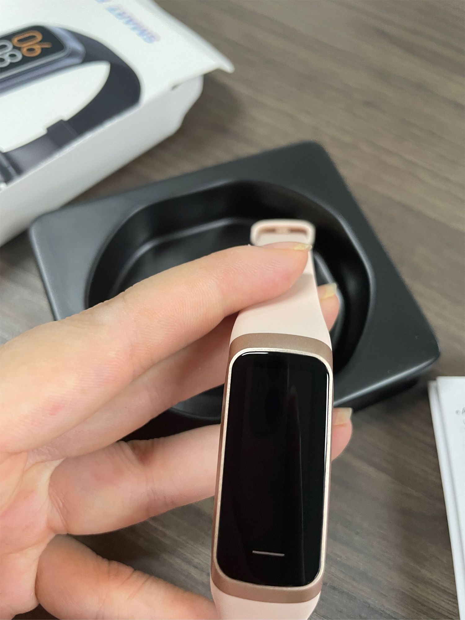 New Women Smart Watch Men Smartwatch 1.1'' AMOLED Screen Waterproof Watches Fitness Tracker Sports Smartwatch Wrist Band Bluetooth Call Smartwatch For Android Xiaomi IOS Samsung Infinix Ladies Watch