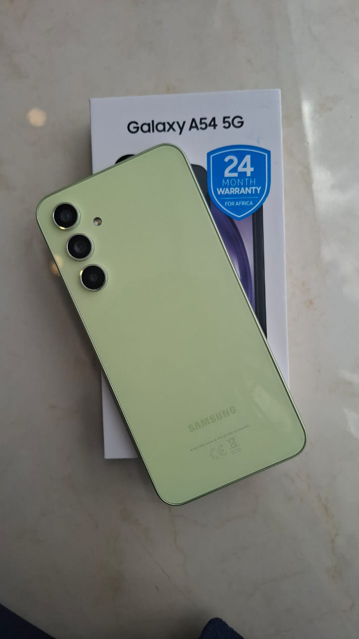 SAMSUNG Galaxy A54 5G A Series Cell Phone, 128GB Unlocked Android Smartphone, AMOLED Display, Advanced Triple Camera System, Expandable Storage, Rugged Design, US Version, 2024,