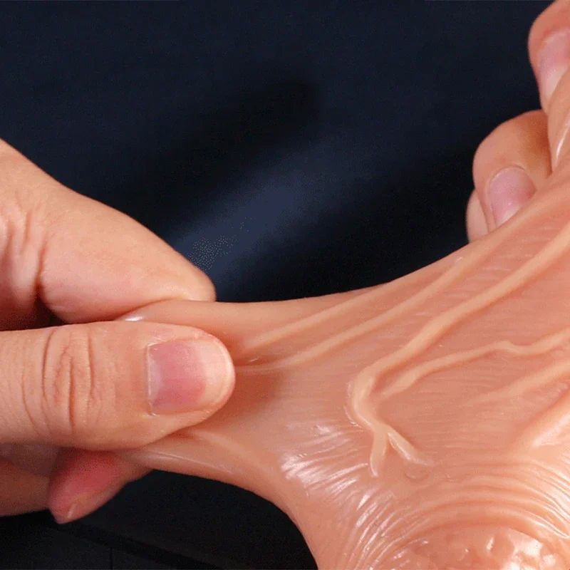 Silicone Woman Sex Toy Realistic Dildo Strong Suction Cup Hands-free Play Huge Realistic Penis G-Spot Stimulation Dildos Female Adult Sex Toys