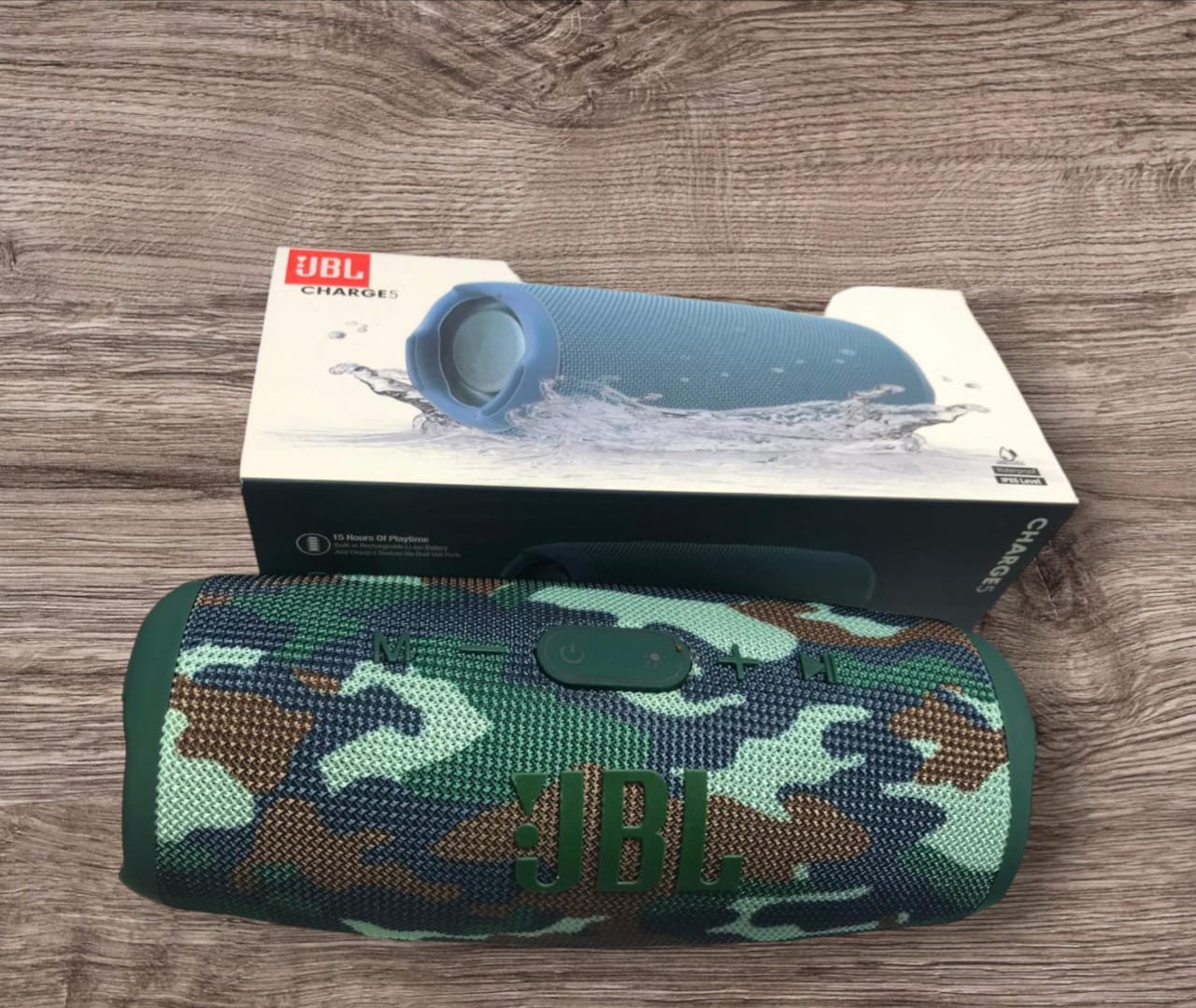 OFFER JBL CHARGE 5 - Portable Waterproof Bluetooth Speaker with Powerbank USB Charge out, 20 hours playtime, JBL Partyboost