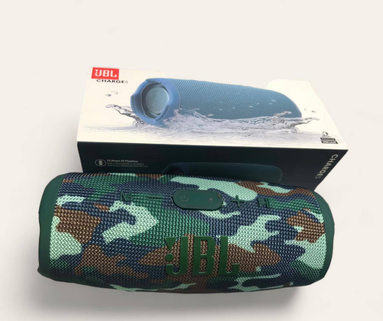 CHARGE 5 - Portable Waterproof Bluetooth Speaker with Powerbank USB Charge out, 20 hours playtime, JBL Partyboost