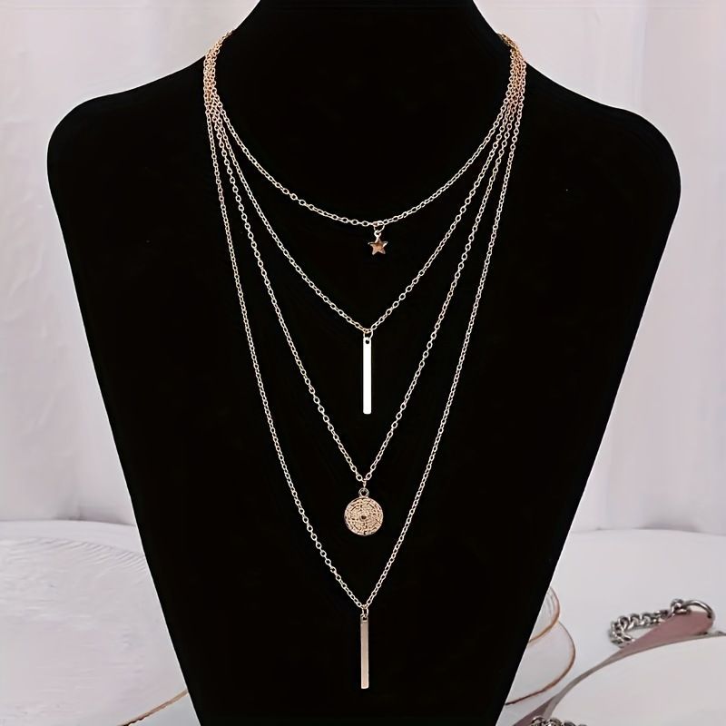 Multi-layer necklace for women, versatile, high-end, five-pointed star, one-line disc, geometric shape, fashion jewelry